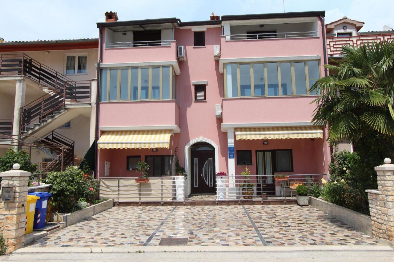 Room And Apartment Lea Rovinj Dış mekan fotoğraf
