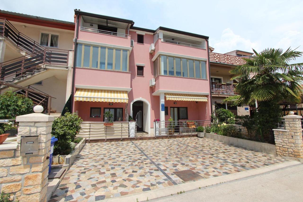 Room And Apartment Lea Rovinj Dış mekan fotoğraf